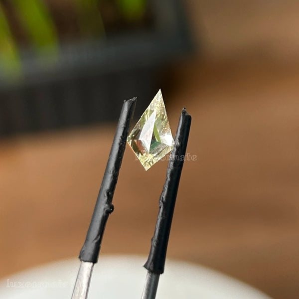Fancy kite cut diamond with geometric shape, IGI certified, unique shape diamond, lab grown diamond