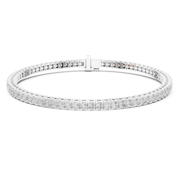 Elegant white gold tennis bracelet with princess cut diamonds 