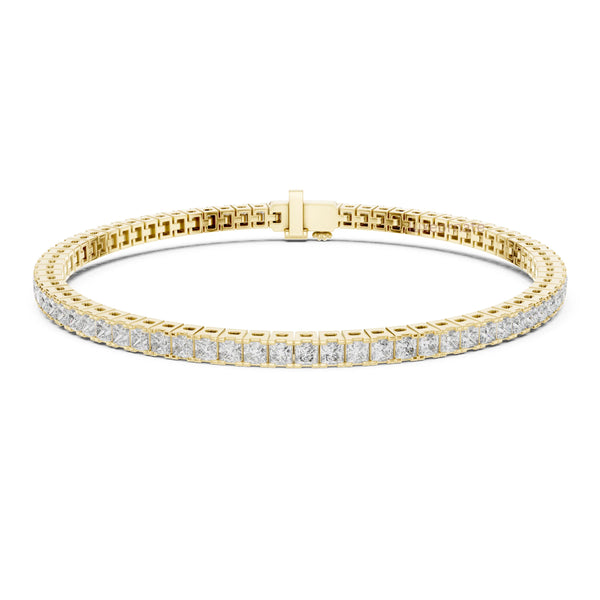 Princess cut diamond tennis bracelet in yellow gold luxury look bracelet